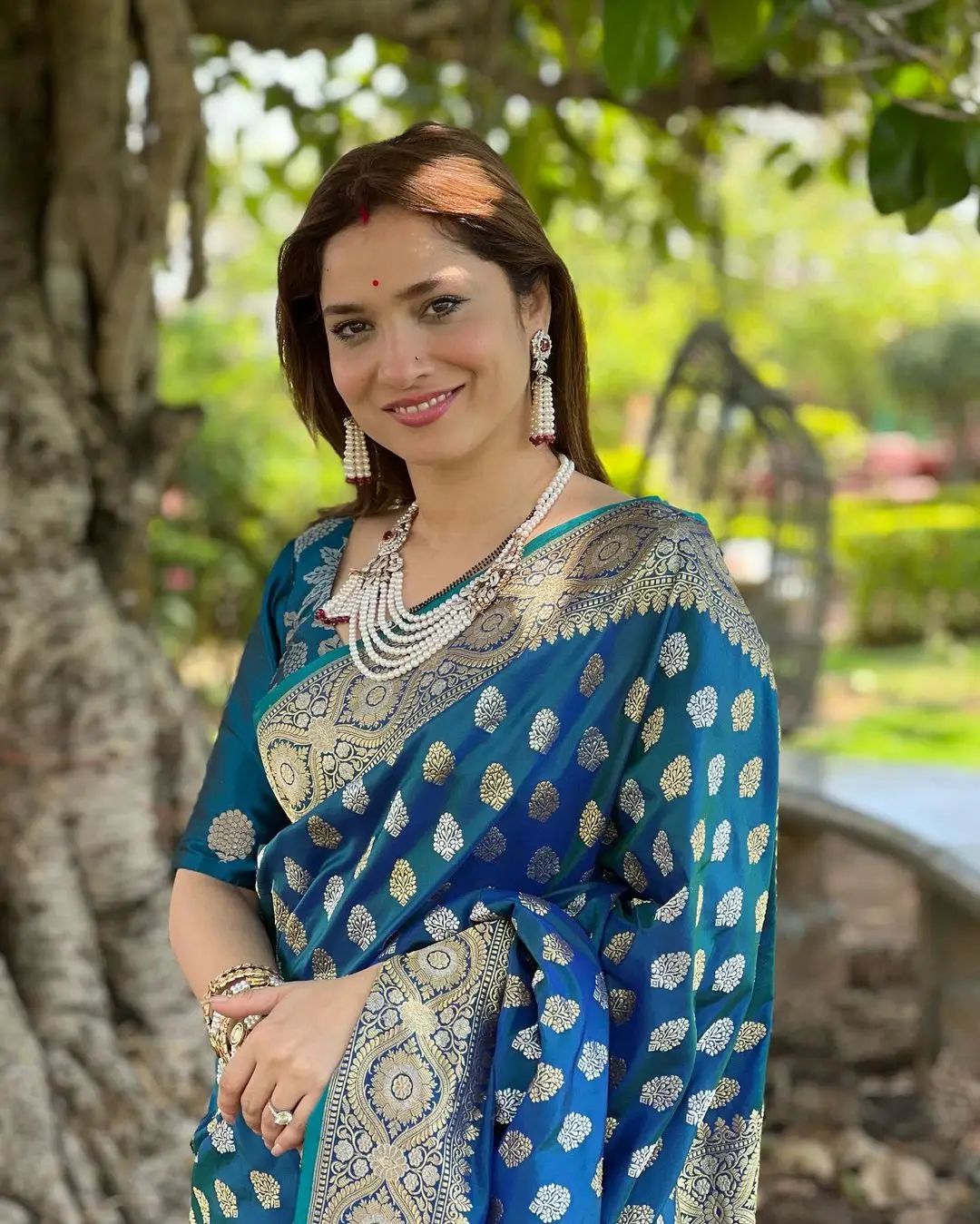ANKITA LOKHANDE IN SOUTH INDIAN TRADITIONAL BLUE SAREE BLOUSE 1